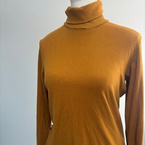Uniqlo Mustard Yellow Turtleneck